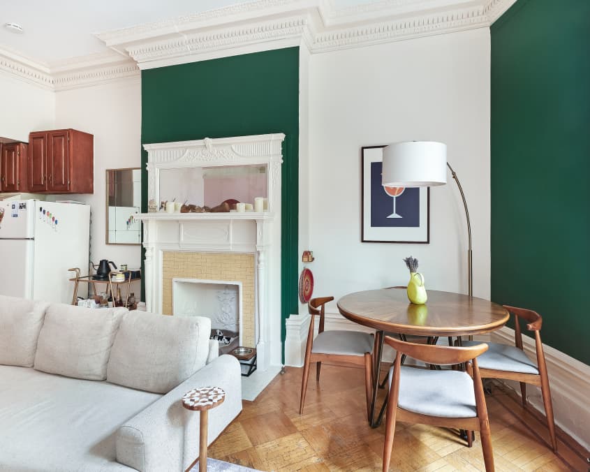 This Cozy Upper West Side Apartment Offers Color and Community
